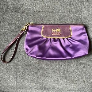 COACH Amanda Collection Large Satin Wristlet /Clutch Purple